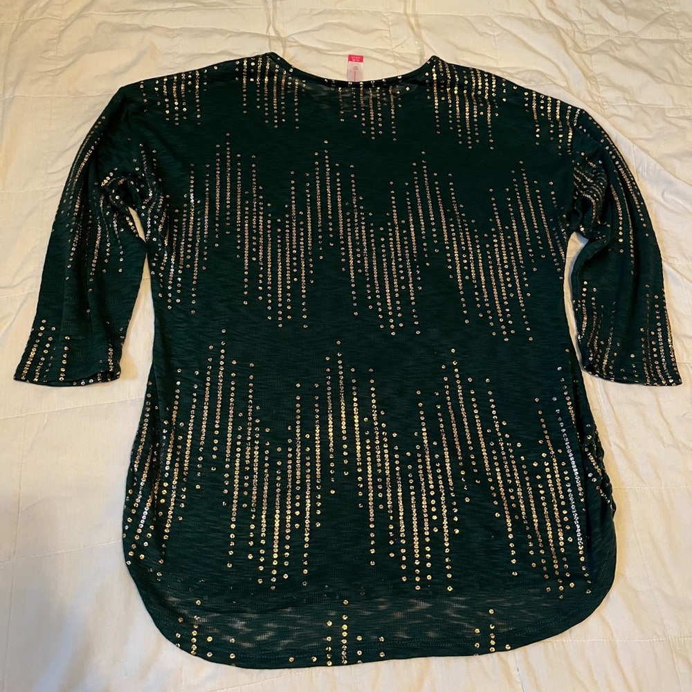 No Boundaries green top